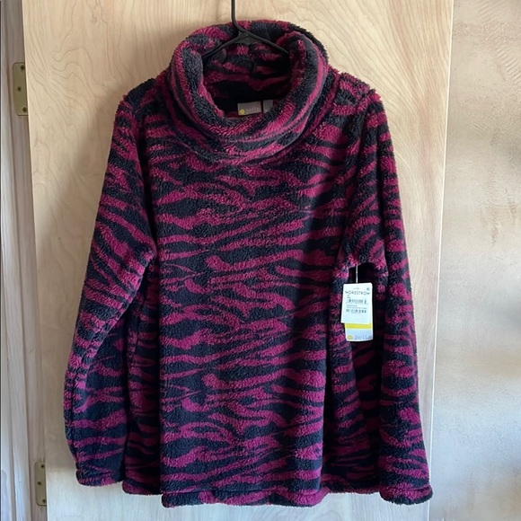 NWT Zella XL Cowl Neck Fleece Pullover Activewear Pink Black Animal Print - Picture 1 of 8